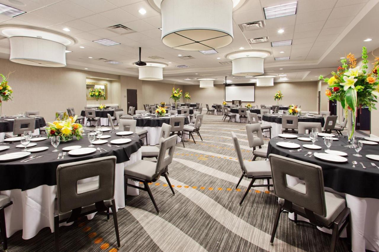 Courtyard By Marriott Columbus Феникс Сити Екстериор снимка
