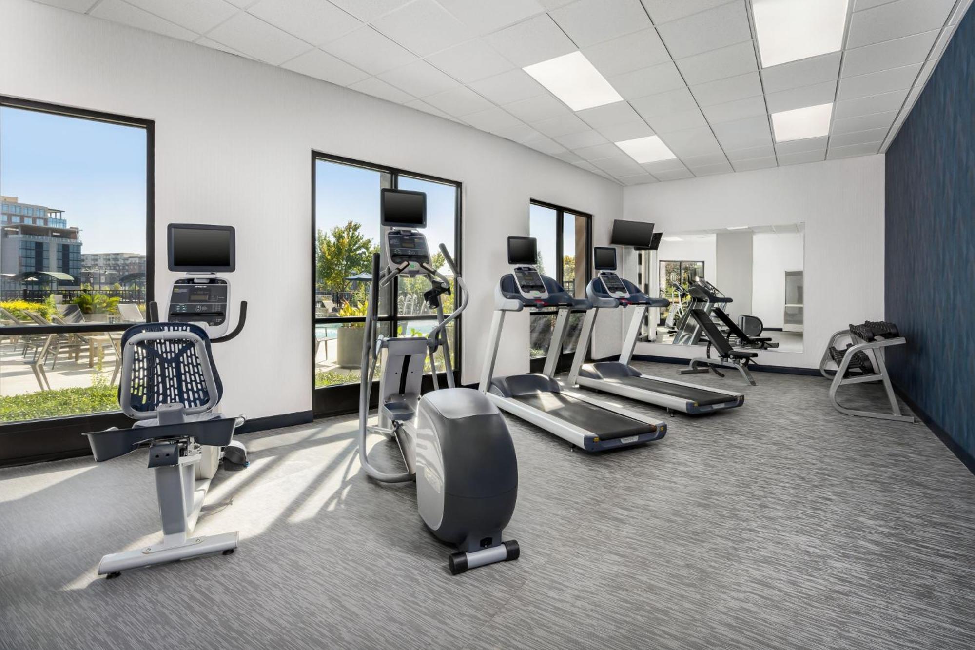 Courtyard By Marriott Columbus Феникс Сити Екстериор снимка
