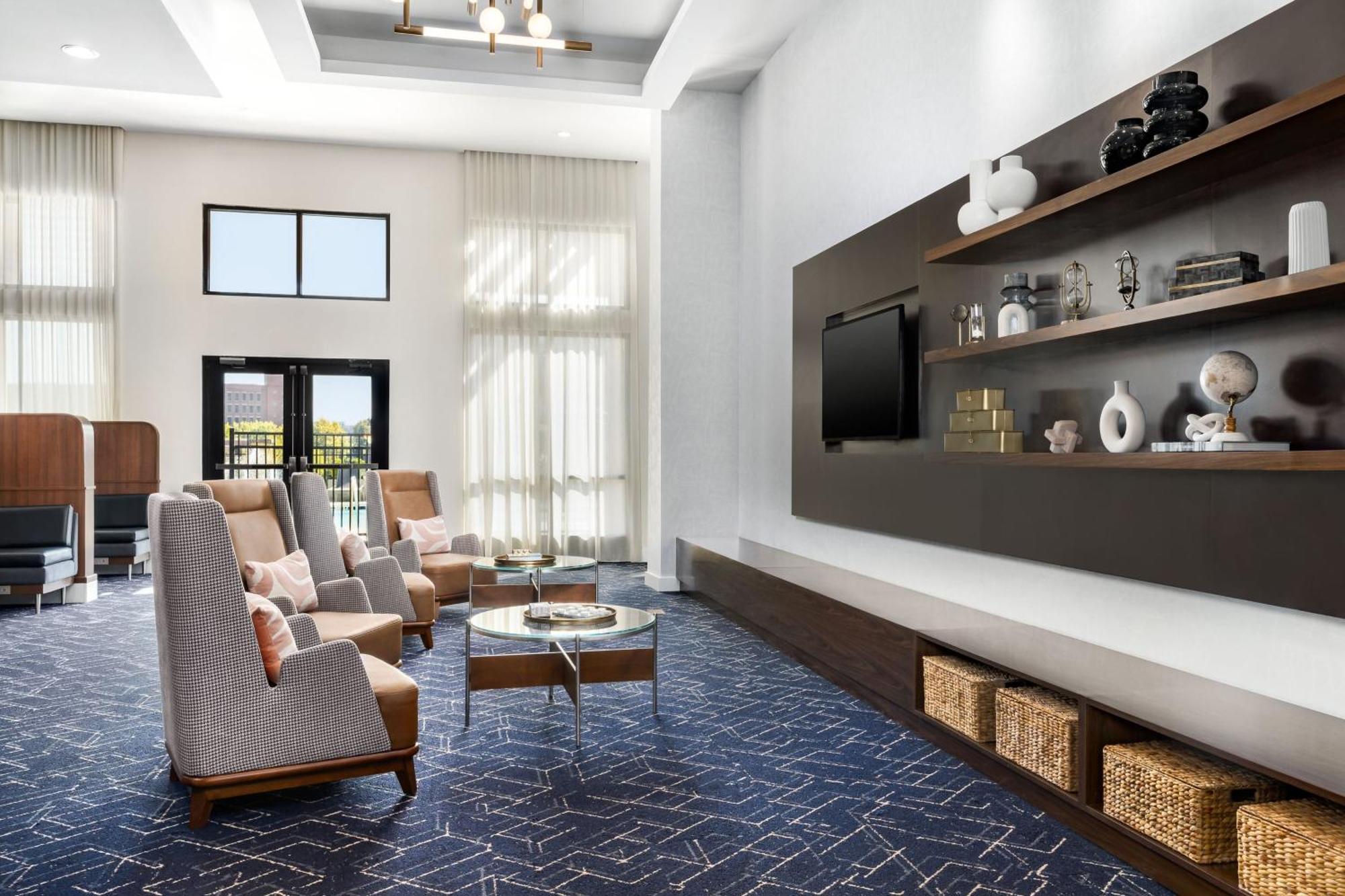 Courtyard By Marriott Columbus Феникс Сити Екстериор снимка