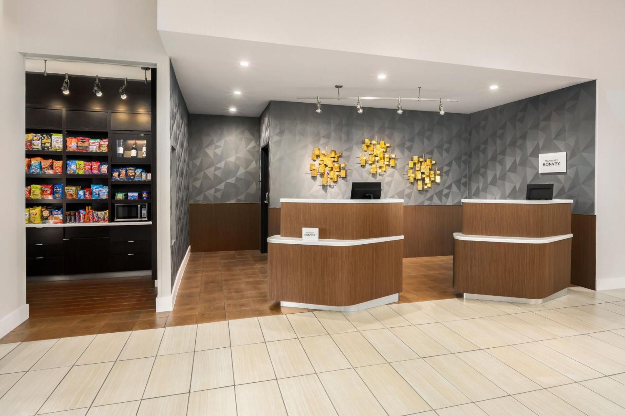 Courtyard By Marriott Columbus Феникс Сити Екстериор снимка